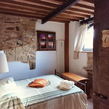 Vecchio Casale Quercetino Apartment